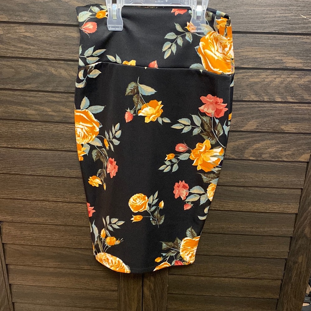 Pencil skirt